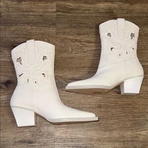 New Dolce Vita Ravena Cowboy Boot size - 8